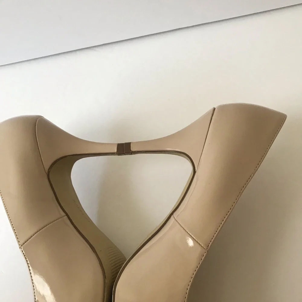 X-appeal‎ open toe shoe